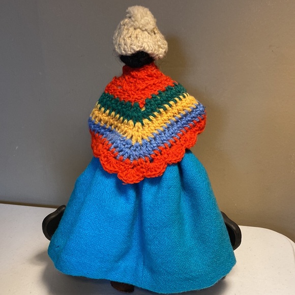 Jays Handmade in Ireland Traditional Dolls “ Woman of the West” - Picture 6 of 11